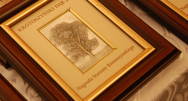 Zgłoś kandydata do nagrody 